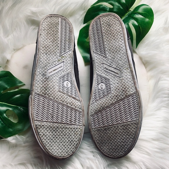 circo gray slip on sneakers - Picture 5 of 5